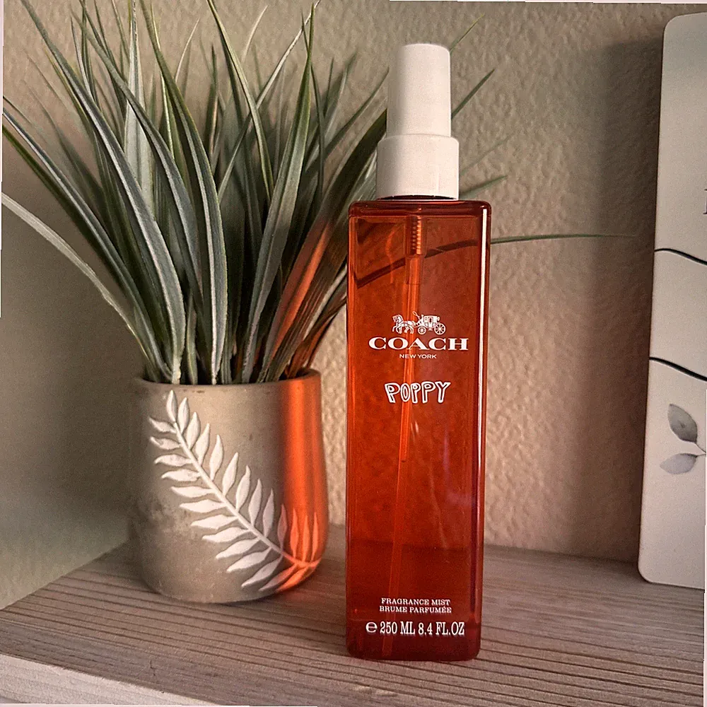 NEW Coach New York Poppy Body Spray Fragrance Mist 8.4 Fl Oz Discontinued HTF